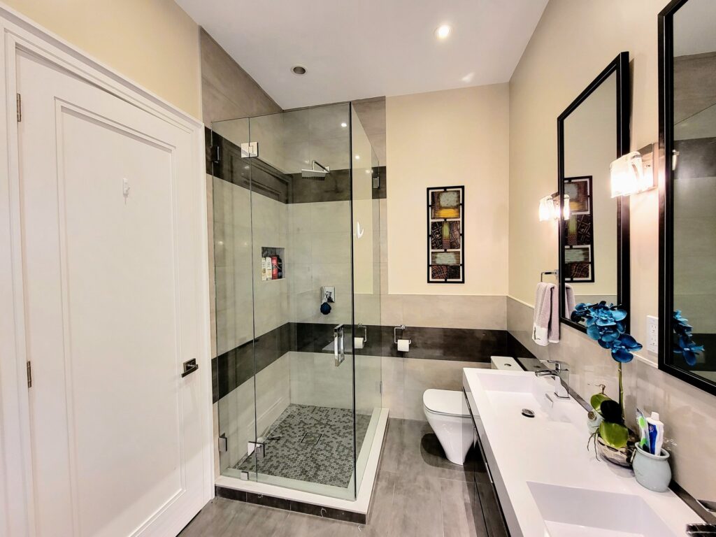 Minimalist and bright, this renovation captures the essence of modern living in the GTA. Polished surfaces and neutral tones create a clean, open feel.