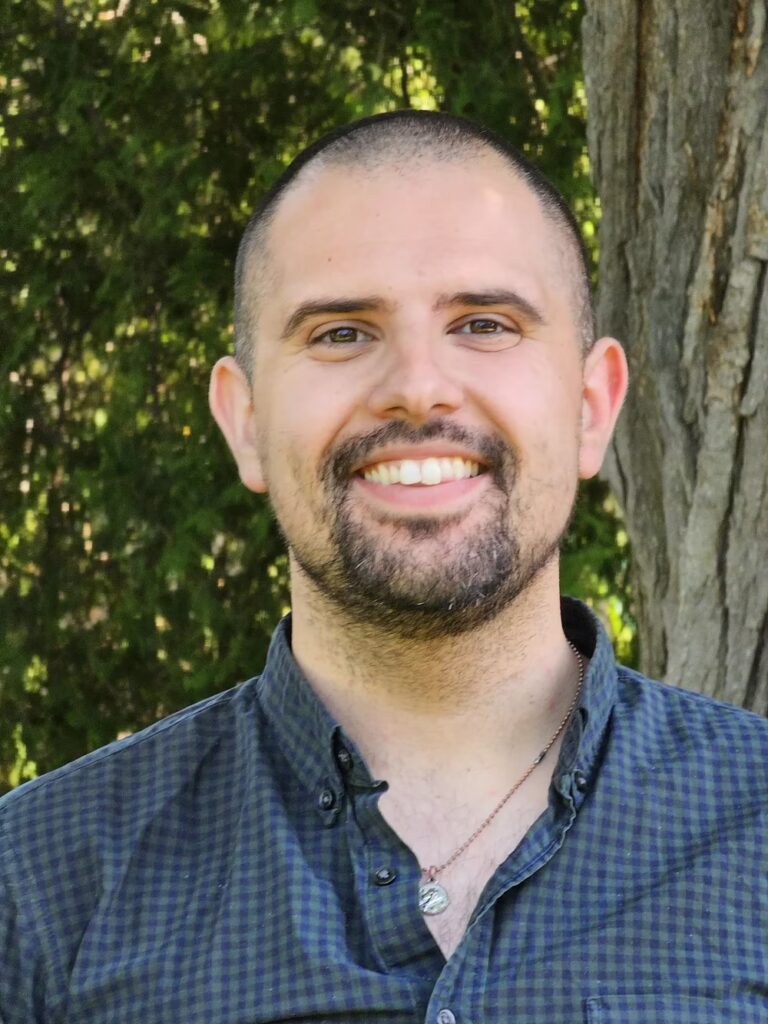 Renaldo Amota senior project manager